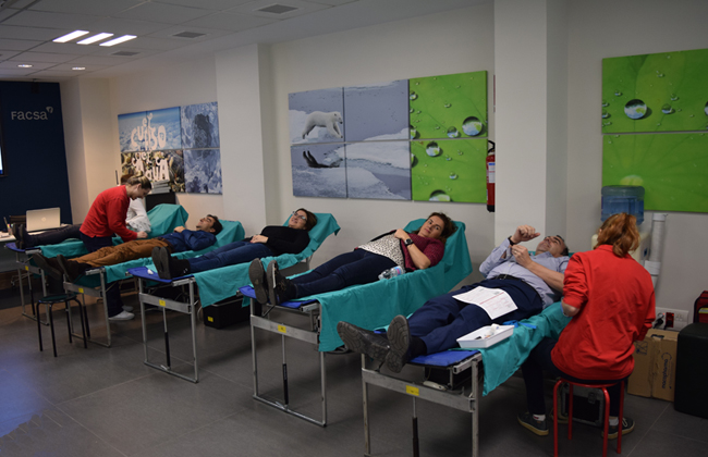 FACSA colabora con el Centro de Transfusión de la Comunidad Valenciana en una jornada de donación de sangre de la campaña Donanters